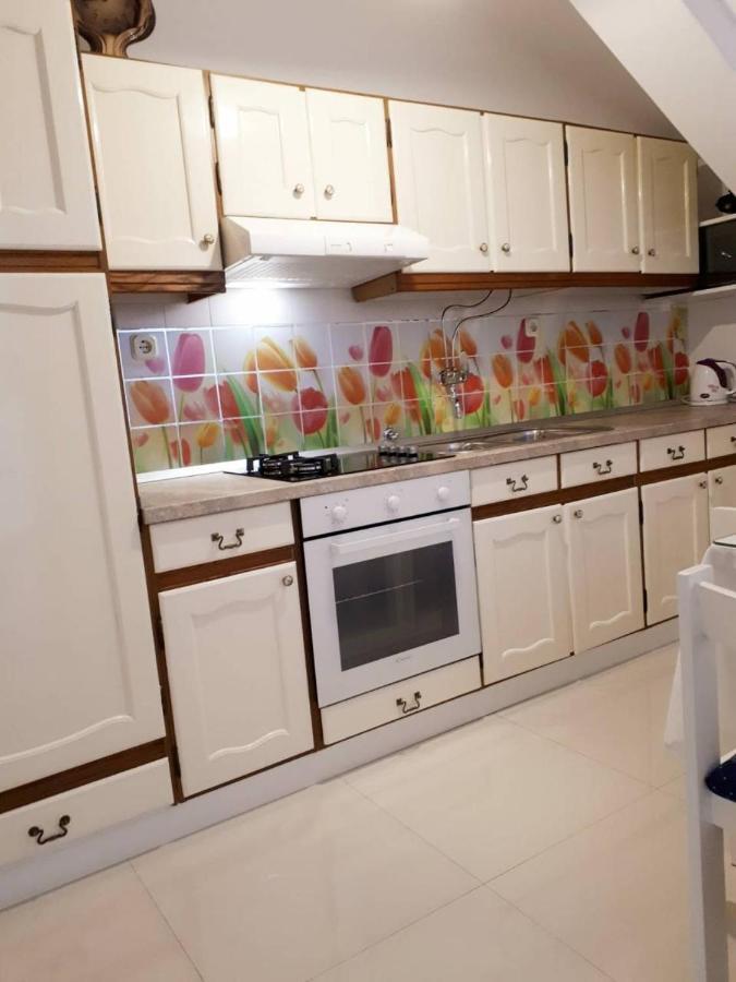 Apartment Eva Макарска Екстериор снимка