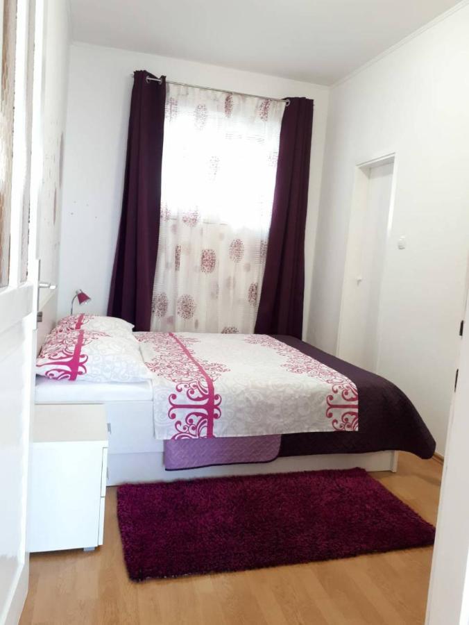 Apartment Eva Макарска Екстериор снимка
